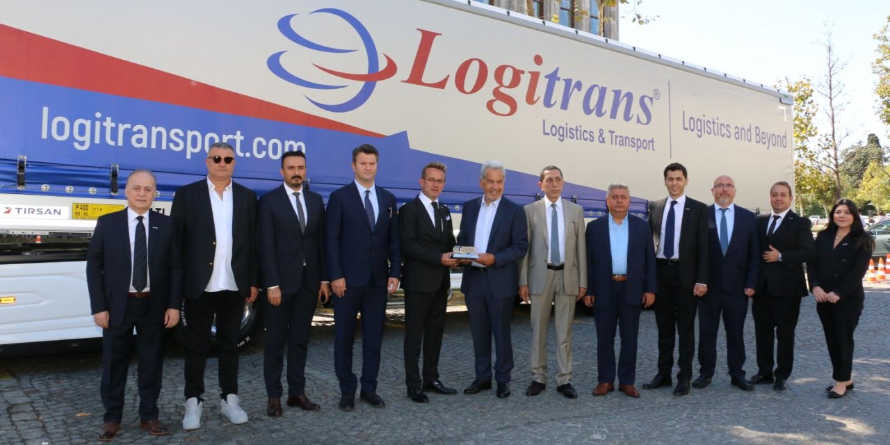 Logitrans Logistics ve Tırsan iş birliği 600 treylerlik filoya ulaştı Logitrans Logistics ve Tırsan iş birliği 600 treylerlik filoya ulaştı