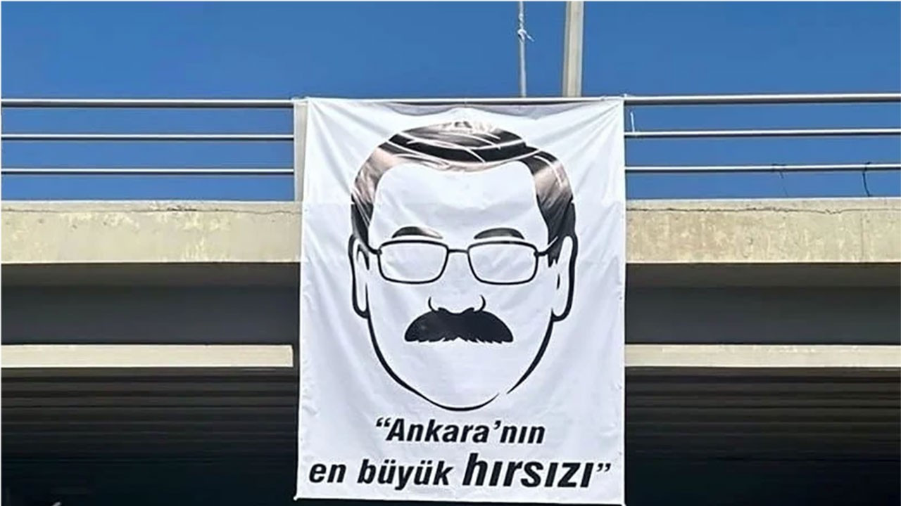 ABB operasyonunu saatler önce haber vermişti! Melih Gökçek'in pankartını astılar