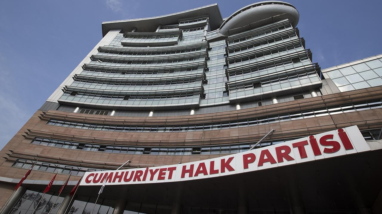 CHP’de 21 Eylül kurultayı öncesi bir delege iptal başvurusu yaptı CHP’de 21 Eylül kurultayı öncesi bir delege iptal başvurusu yaptı