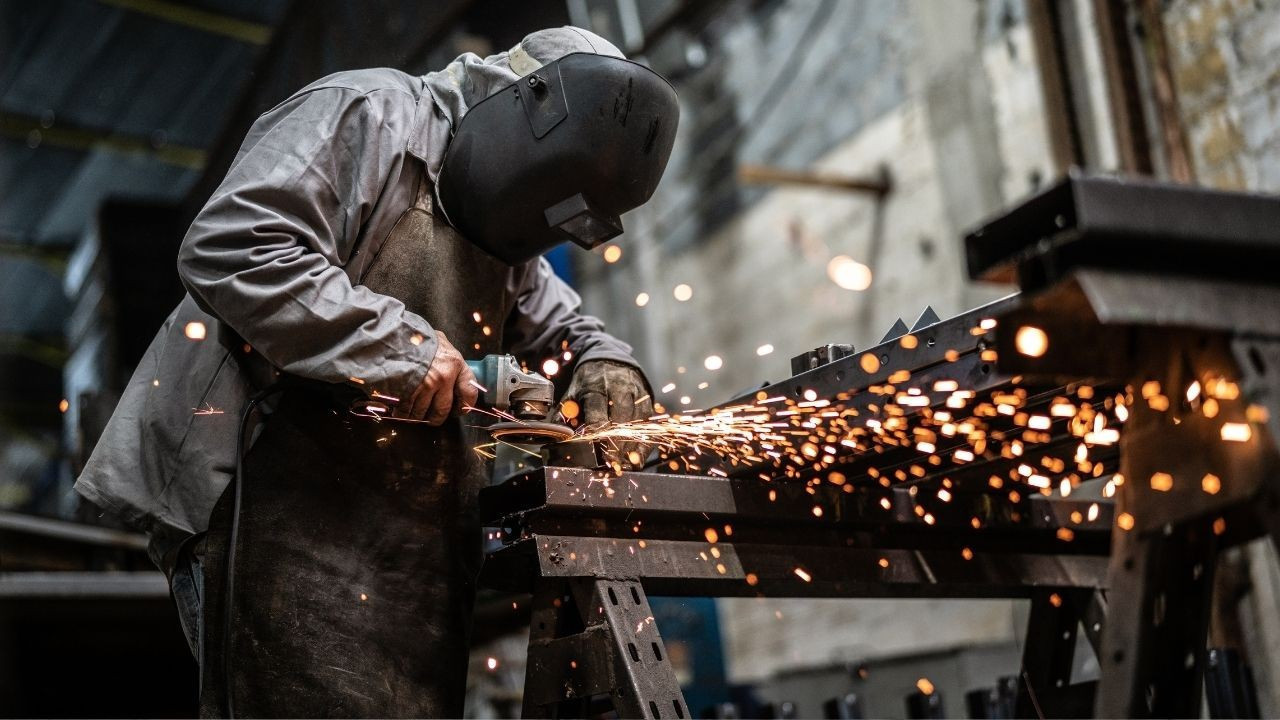 ABD imalat sektörü üst üste 6. kez daraldı
