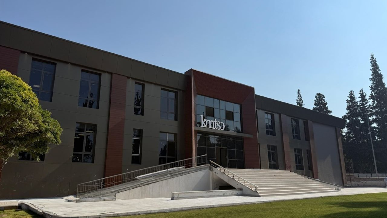 KMTSO Hizmet Binası Eski Yerinde, Yenilenen Yüzüyle Hizmete Açıldı KMTSO Hizmet Binası Eski Yerinde, Yenilenen Yüzüyle Hizmete Açıldı