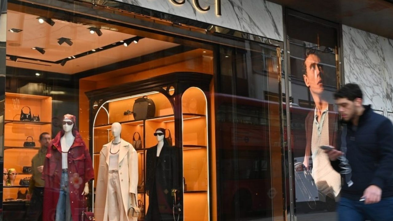 Lüks moda devine siber saldırı! Milyonlarca müşterinin bilgileri çalındı