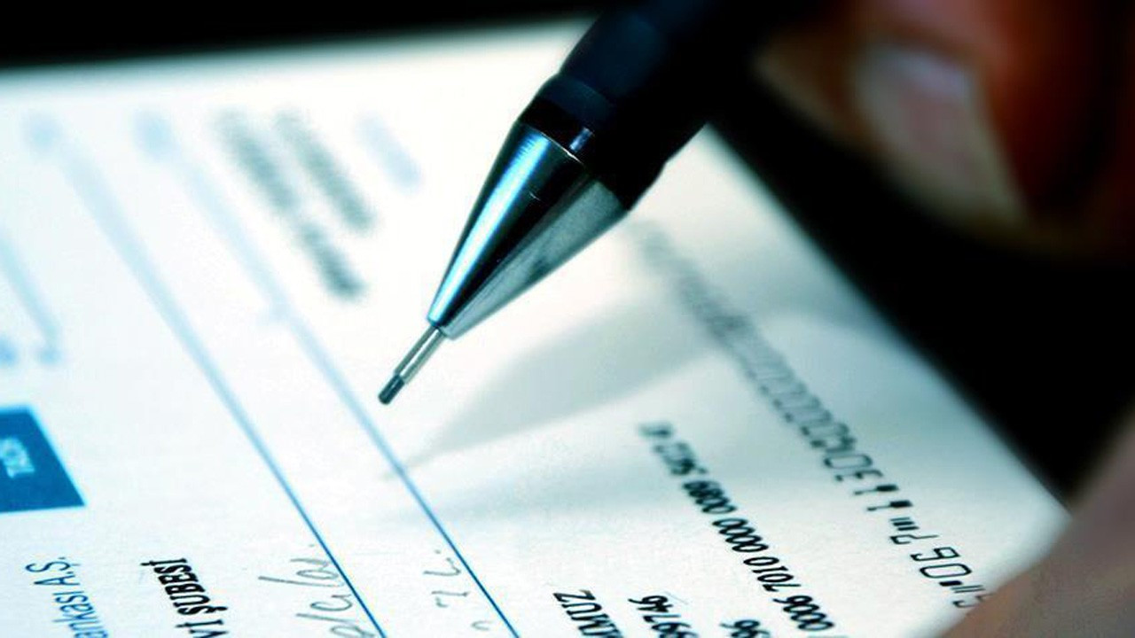 Senetlere karekod uygulaması ile sahteciliğin önüne geçilecek Senetlere karekod uygulaması ile sahteciliğin önüne geçilecek