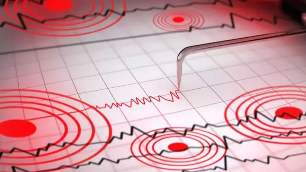 Simav ayakta! 1 dakika ara ile 2 deprem