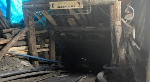 Ruhsatsız işletilen 3 maden ocağı imha edildi – Ruhsatsız işletilen 3 maden ocağı imha edildi –