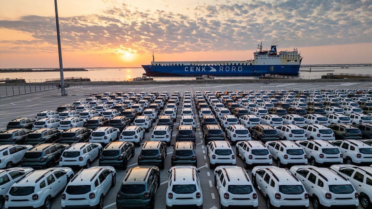 Türkiye’nin otomobil taşıyan ilk gemisi 17 yılda 1 milyon araç taşıdı Türkiye’nin otomobil taşıyan ilk gemisi 17 yılda 1 milyon araç taşıdı