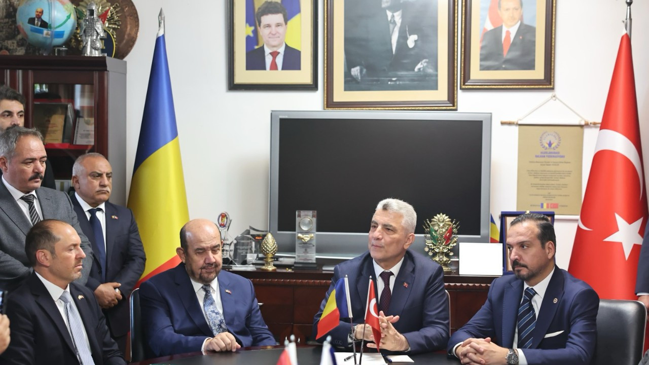Romanya ile ticaret hacmini 15 milyar dolara çıkarmayı hedefliyoruz Romanya ile ticaret hacmini 15 milyar dolara çıkarmayı hedefliyoruz