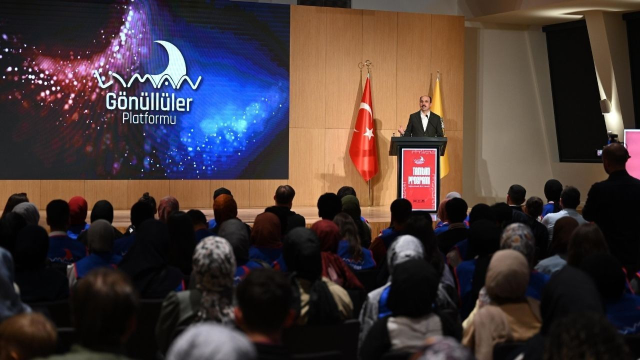 Başkan Altay, Liman Gönüllüleri Platformu üyesi gençlerle buluştu