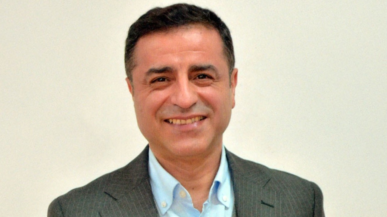 DEM Parti'den Demirtaş açıklaması: Süreç ciddi olarak yaralanmıştır DEM Parti'den Demirtaş açıklaması: Süreç ciddi olarak yaralanmıştır