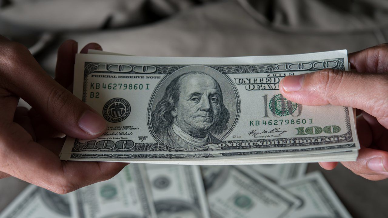 Yabancılar geçen hafta 178 milyon dolarlık hisse sattı Yabancılar geçen hafta 178 milyon dolarlık hisse sattı