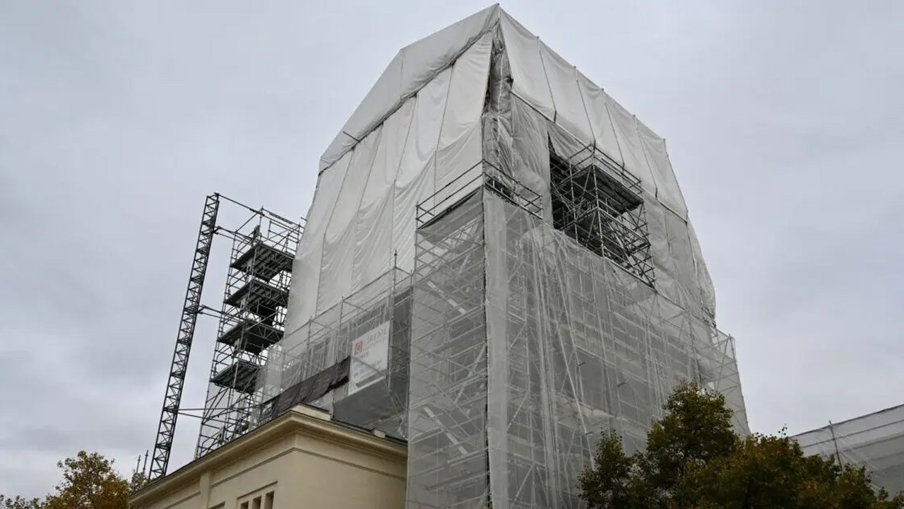 Fransa’da değerli maden laboratuvarında soygun Fransa’da değerli maden laboratuvarında soygun