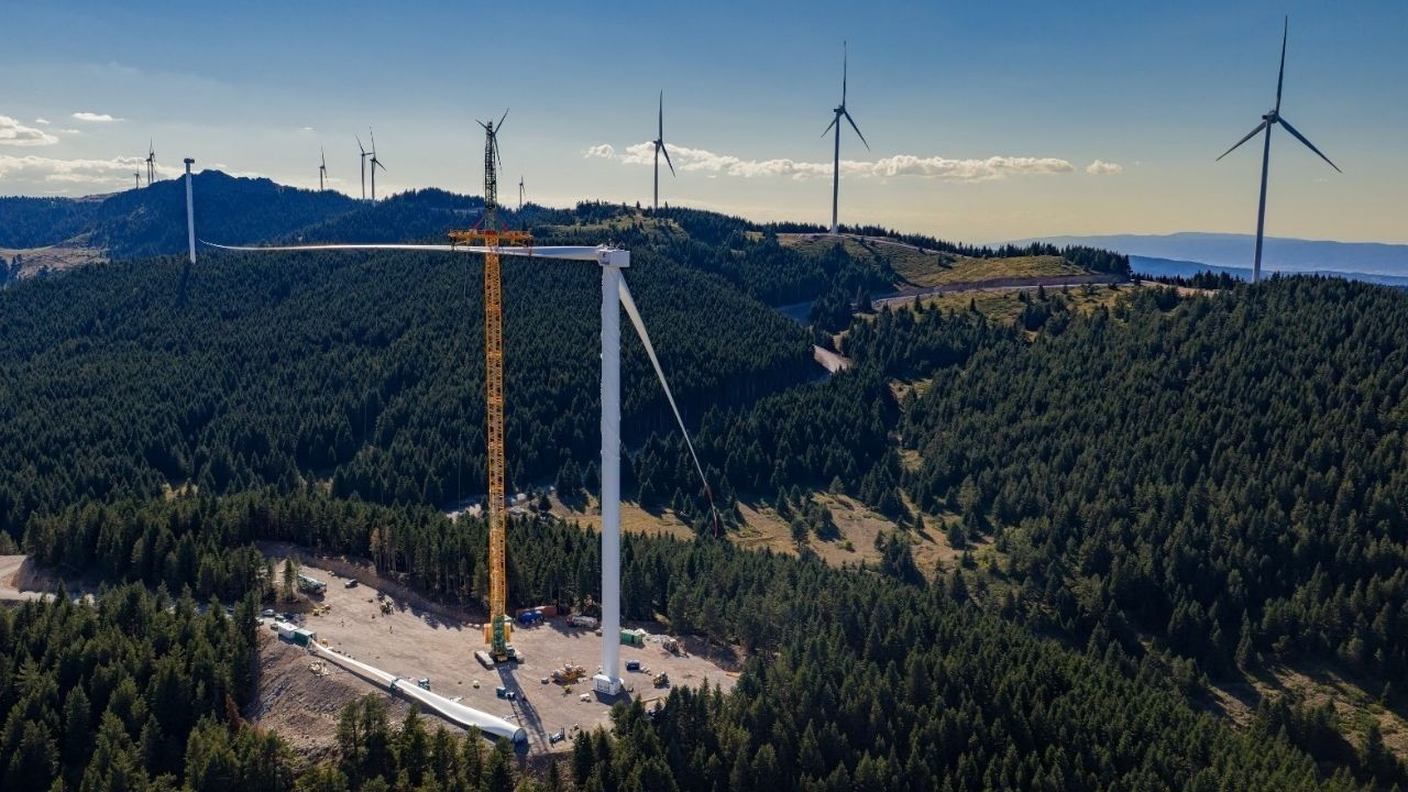 Hareket’ten Umman'da 8,4 milyon dolarlık rüzgar enerjisi operasyonu Hareket’ten Umman'da 8,4 milyon dolarlık rüzgar enerjisi operasyonu