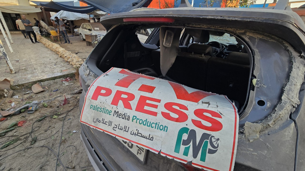 İsrail Gazze’de gazetecilerin bulunduğu binaya saldırdı: 2 ölü