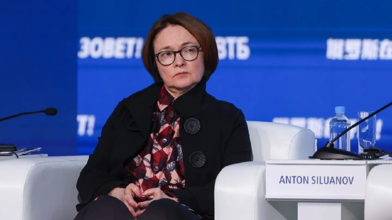 Nabiullina frene bastı: Faiz indirimiyle kontrollü yavaşlama dönemi