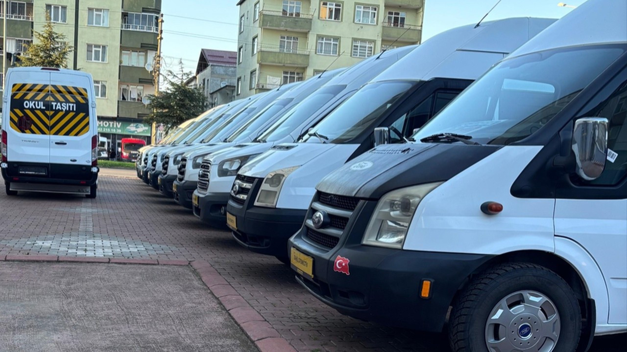 Türkiye’de ikinci el minibüs piyasasının kalbi Terme’de atıyor Türkiye’de ikinci el minibüs piyasasının kalbi Terme’de atıyor