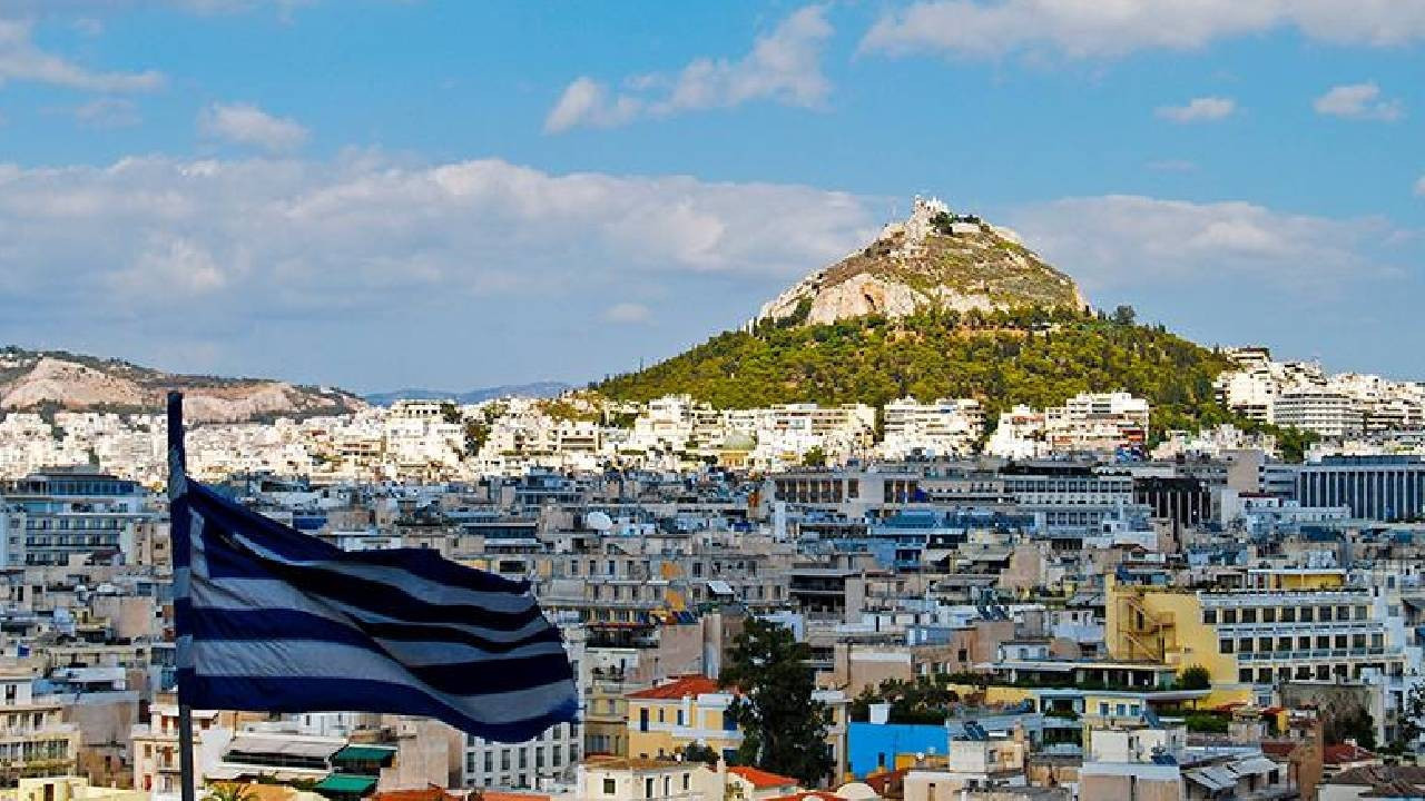 Türklerden, emlak karşılığı oturma izni veren Yunanistan’a yoğun ilgi Türklerden, emlak karşılığı oturma izni veren Yunanistan’a yoğun ilgi