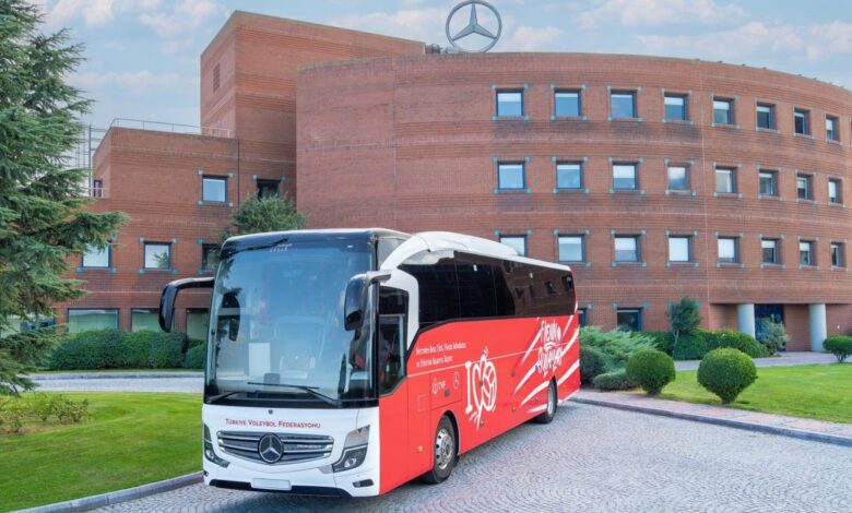 Mercedes-Benz Türk, Voleybol Takımlarının Resmi Sponsoru Mercedes-Benz Türk, Voleybol Takımlarının Resmi Sponsoru