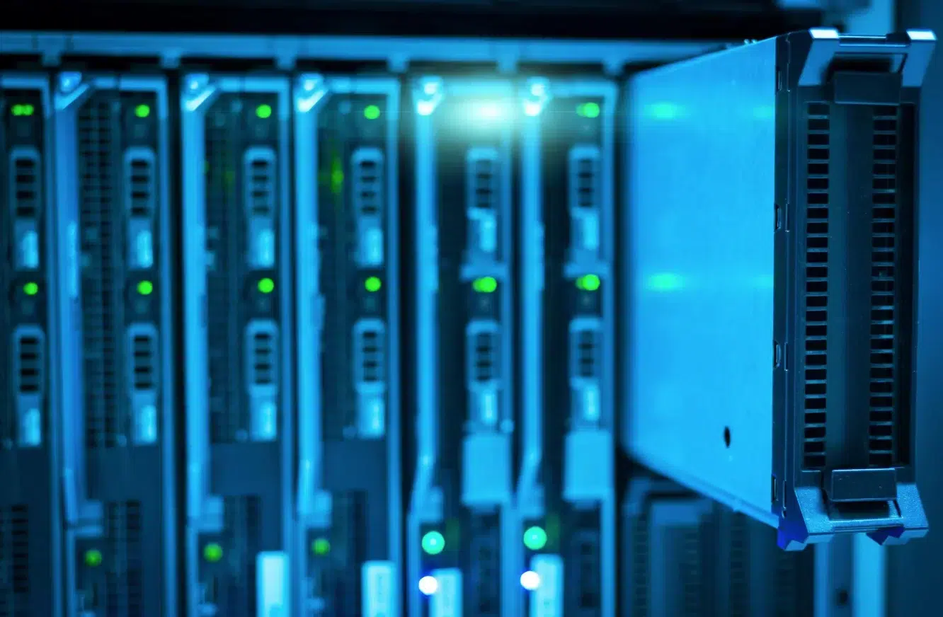 Veri Merkezlerindeki Sınırsız Büyüme Enerji ve Su Güvenliğini Tehdit Ediyor Veri Merkezlerindeki Sınırsız Büyüme Enerji ve Su Güvenliğini Tehdit Ediyor