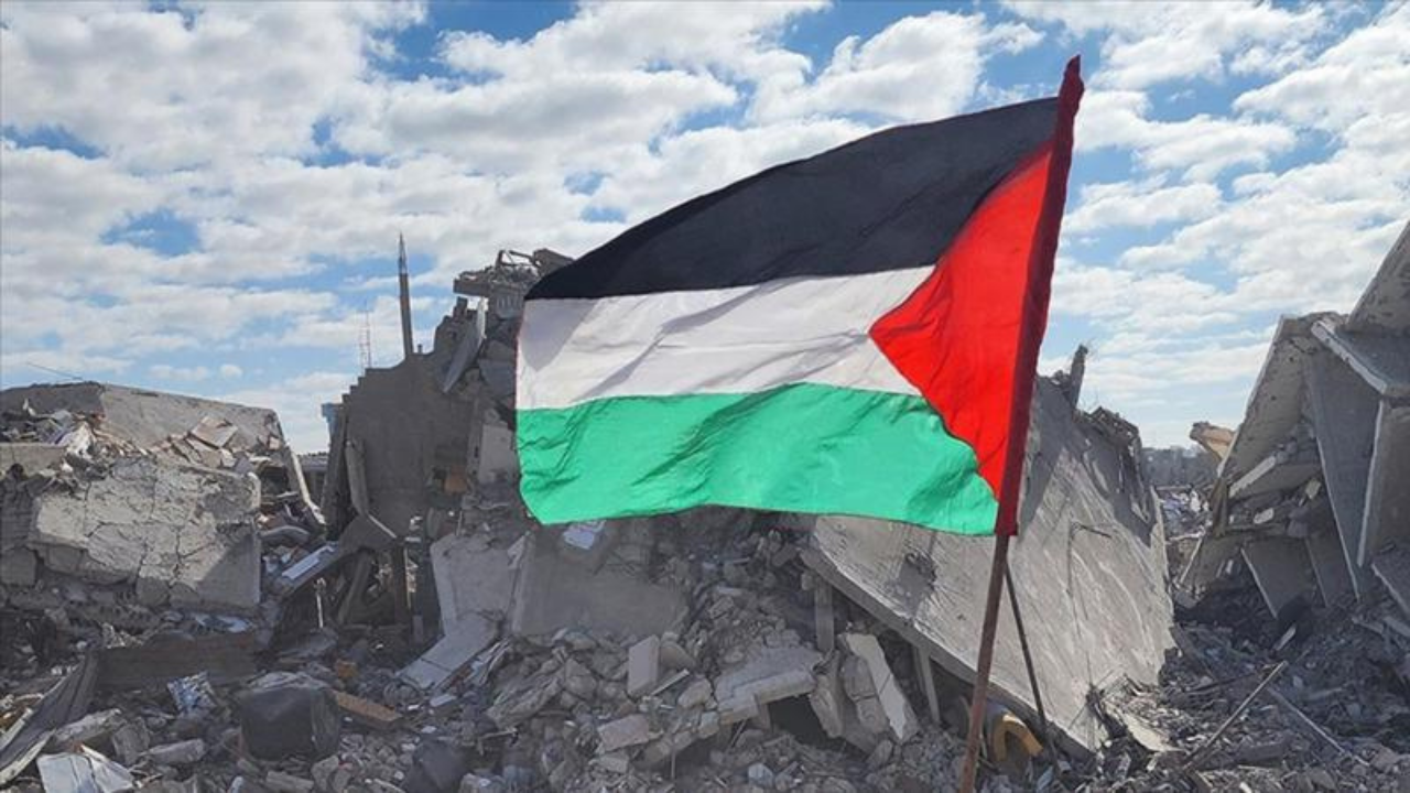 İsrail’in vergi gelirlerine el koyması Filistin yönetimini çöküşe sürüklüyor