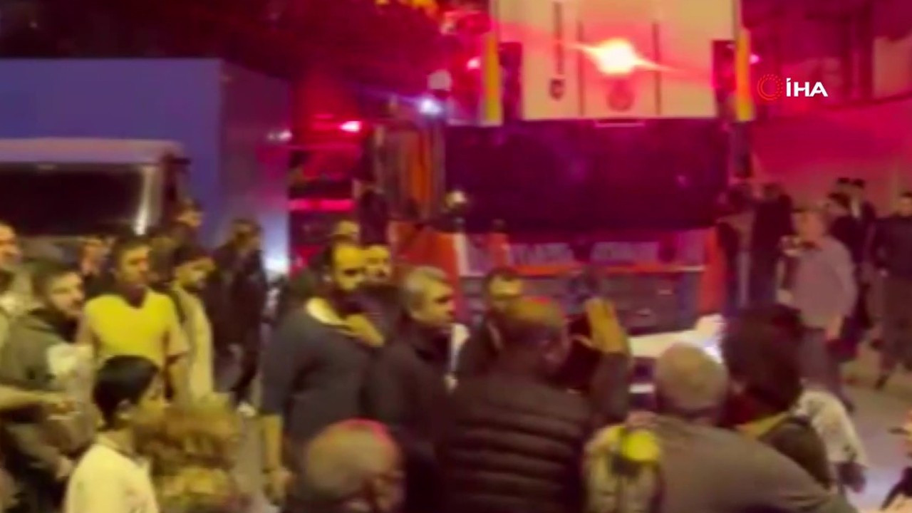 Bağcılar’da bir binada patlama: Yaralılar var