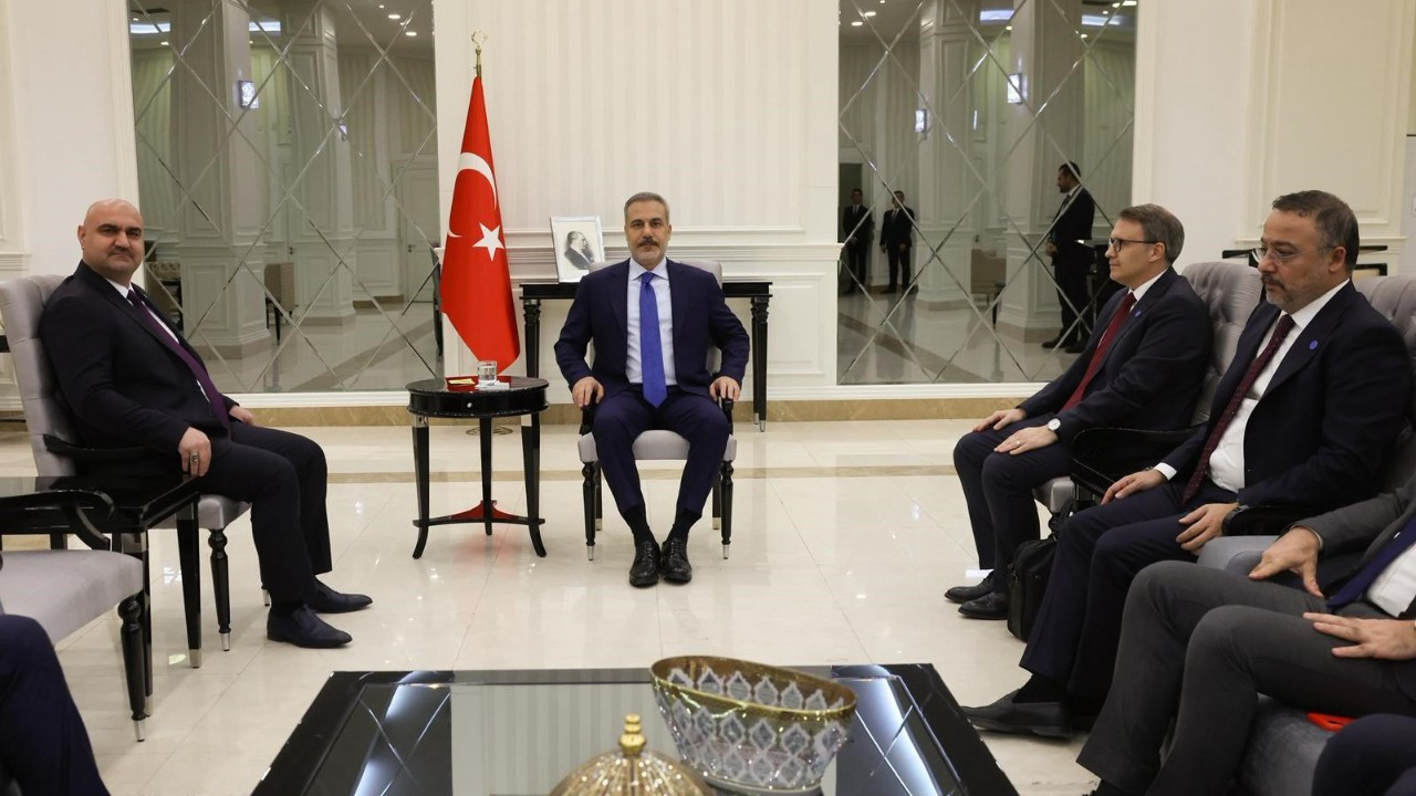 Bakan Fidan, Irak Türkmen Cephesi Başkanı Ağaoğlu ile görüştü