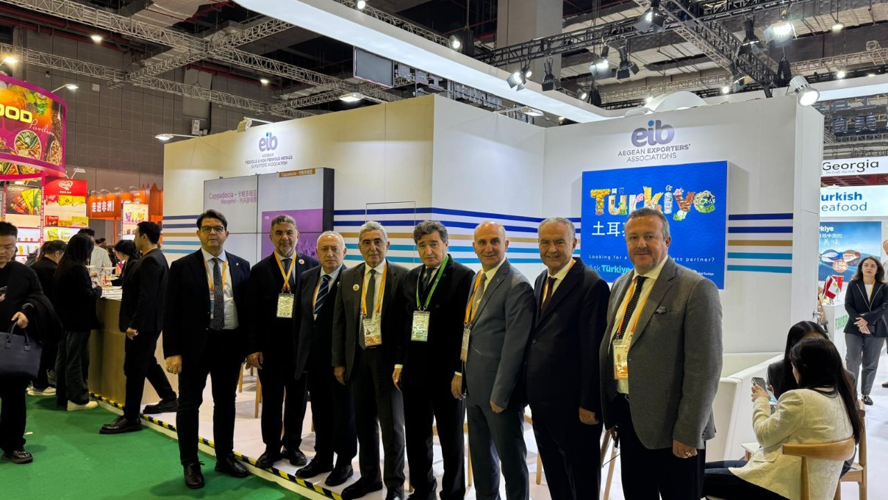 DENİB, Çin Uluslararası İthalat Fuarı’nı Ziyaret Etti DENİB, Çin Uluslararası İthalat Fuarı’nı Ziyaret Etti