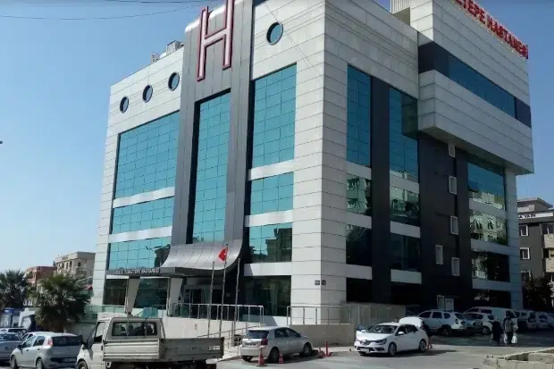 İnciraltı’nda AVM ve Otel Yıkılıyor, Yerine Hastane İnciraltı’nda AVM ve Otel Yıkılıyor, Yerine Hastane